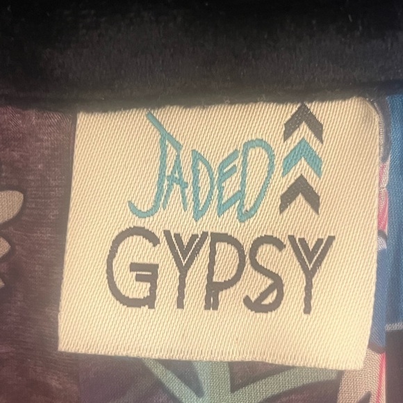 JADED‎ GYPSY Black Velvet/Floral Interior Shirt - Picture 7 of 8